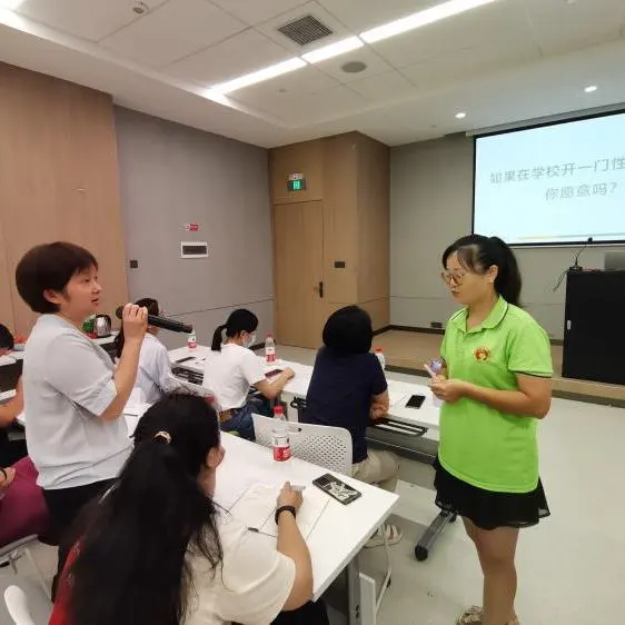 四季同行&middot;雷锋家乡学雷锋 "青柚课堂"讲师培训