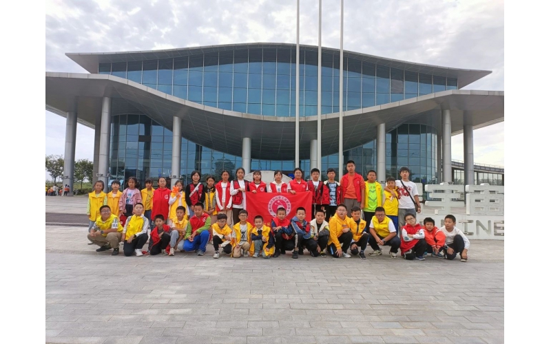 &ldquo;探索宇宙奥秘 播撒航天希望&rdquo;研学之旅