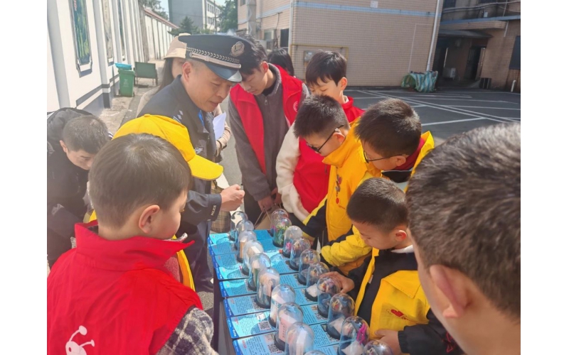 公益小天使 -春天的花蕾&ldquo;益&rdquo;起向未来