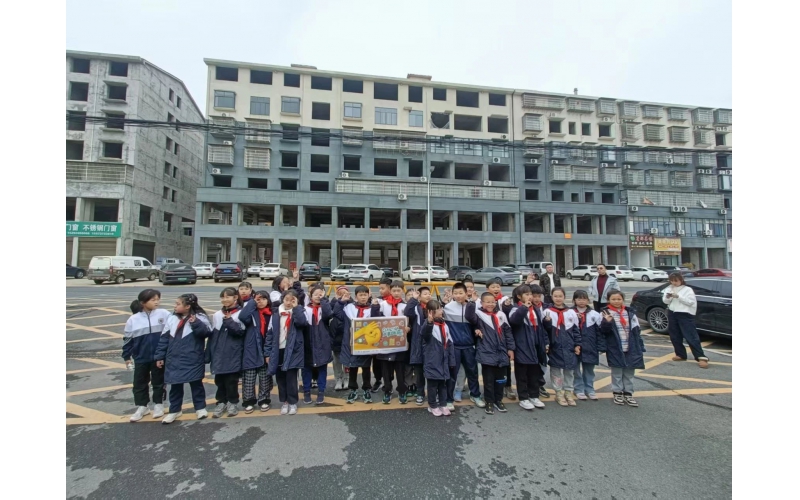 零废弃日-&ldquo;零&rdquo;机一动，解锁益阳市零废弃垃圾分类捡拾新篇章