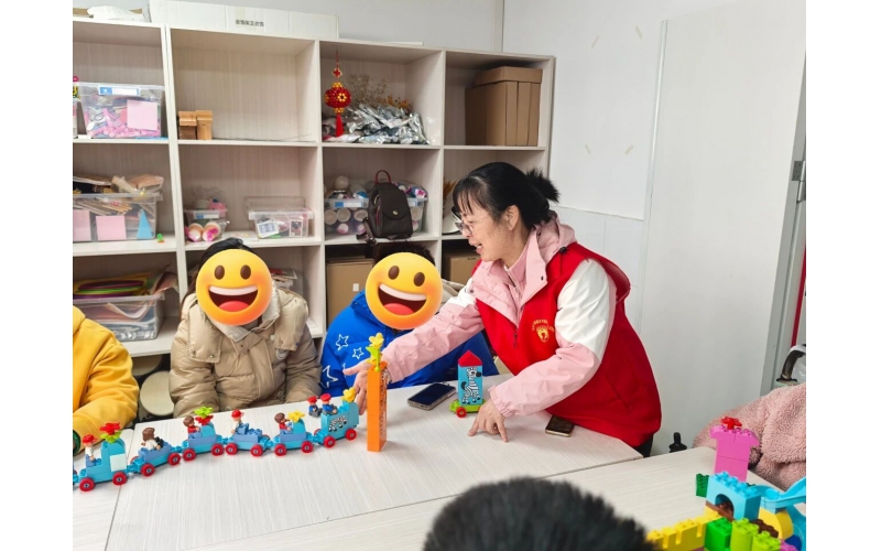 乐乐箱托养服务对象社会融入支持项目-情绪信号灯 找到属于自己的节奏