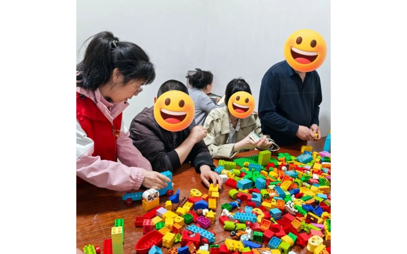 乐乐箱托养服务对象社会融入支持项目-一块积木搭起&ldquo;无界之城&rdquo;